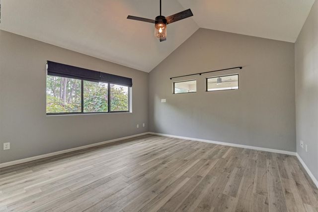 14696 Diamondhead S, Conroe, TX 77356