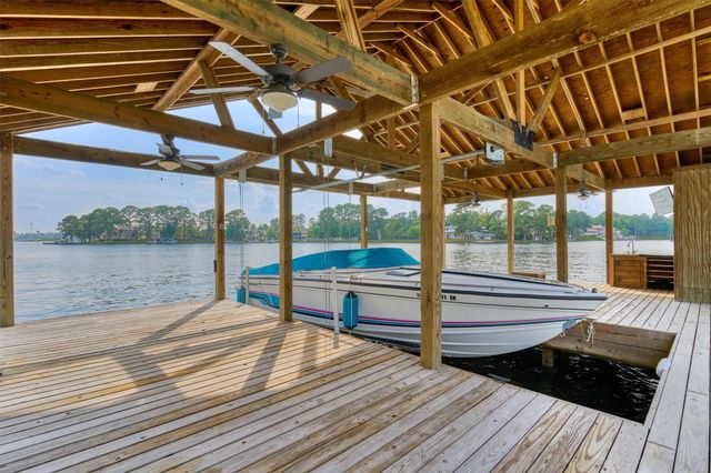 14696 Diamondhead S, Conroe, TX 77356