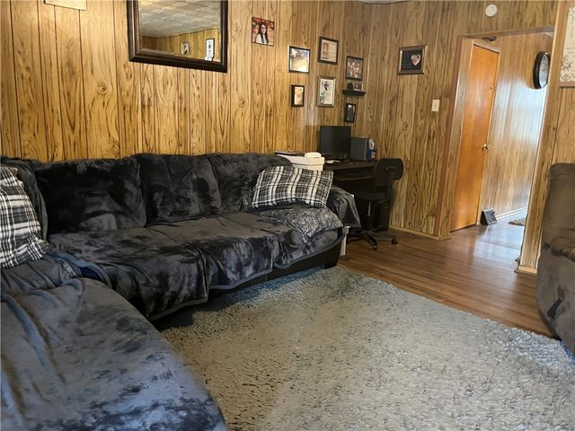 309 Pine Street, Mckeesport, PA 15132