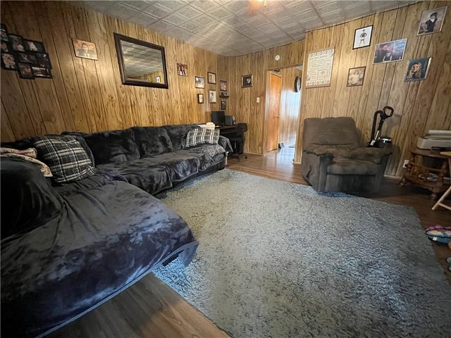 309 Pine Street, Mckeesport, PA 15132