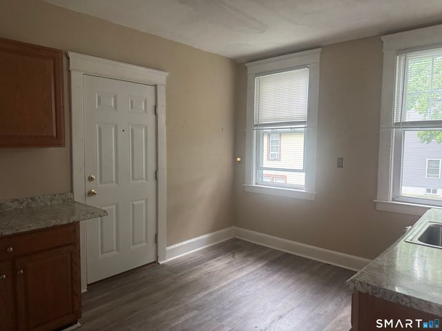 297 Park Street 2C, West Haven, CT 06516