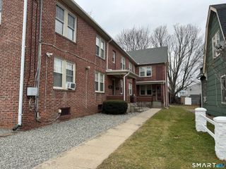 297 Park Street 2C, West Haven, CT 06516