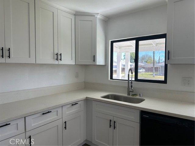 150 E 12th, Beaumont, CA 92223