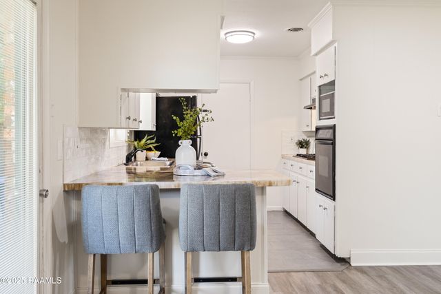 211 Firmin Drive, Lafayette, LA 70503