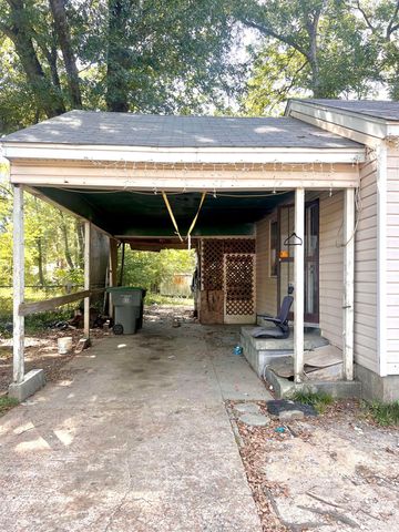 955 BONNIE ST, Memphis, TN 38122