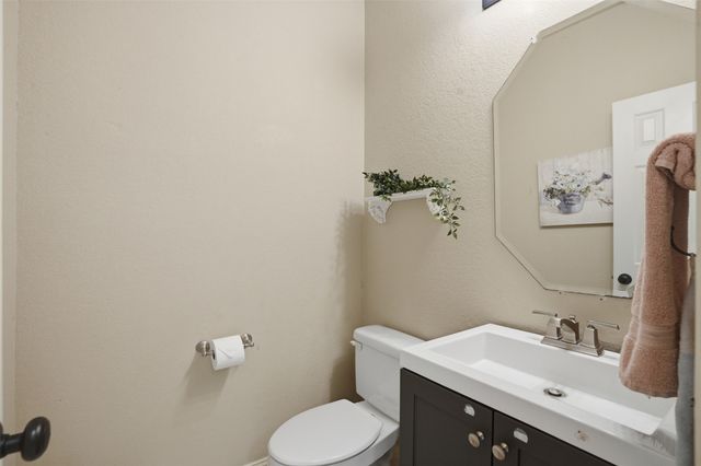 7033 Brentdale Lane, Plano, TX 75025