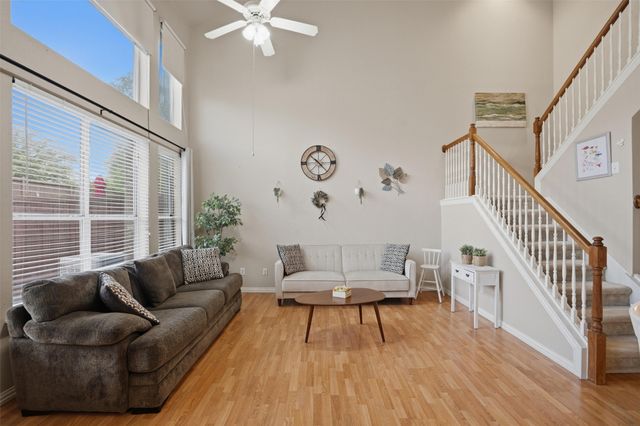 7033 Brentdale Lane, Plano, TX 75025