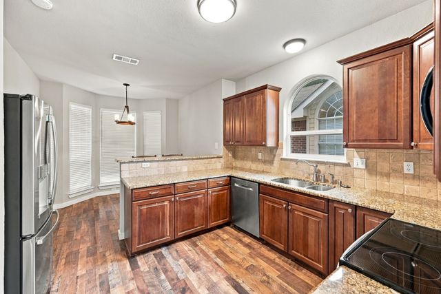 2304 Grandview Drive, Flower Mound, TX 75028