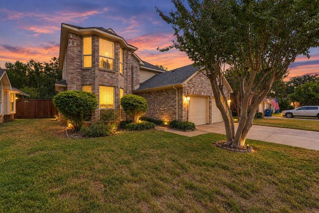 2304 Grandview Drive, Flower Mound, TX 75028