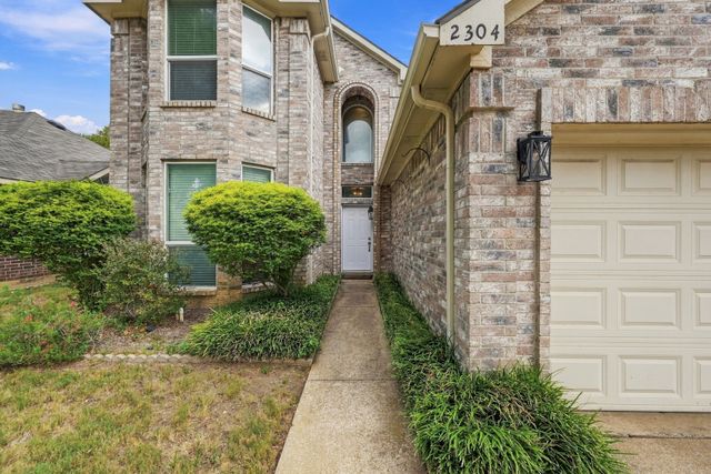 2304 Grandview Drive, Flower Mound, TX 75028