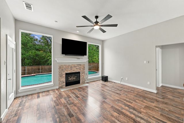 2304 Grandview Drive, Flower Mound, TX 75028