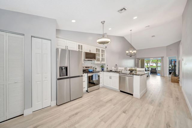 15136 W TRANQUILITY LAKE Drive, Delray Beach, FL 33446