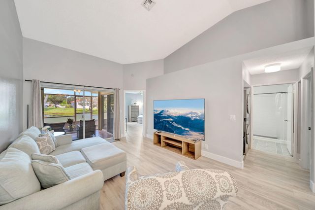 15136 W TRANQUILITY LAKE Drive, Delray Beach, FL 33446