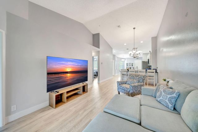 15136 W TRANQUILITY LAKE Drive, Delray Beach, FL 33446
