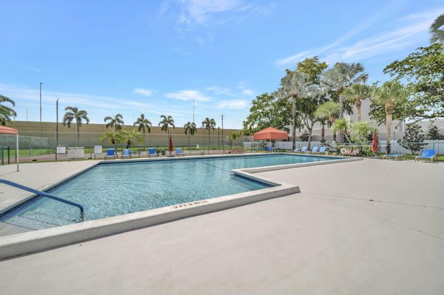 15136 W TRANQUILITY LAKE Drive, Delray Beach, FL 33446
