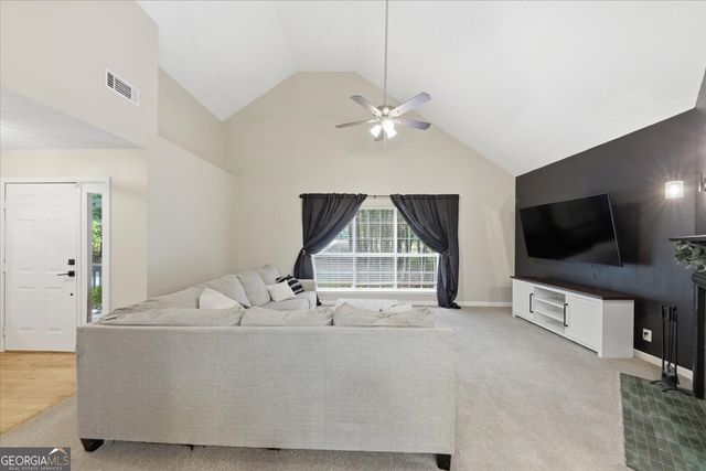 139 Royal Way, Mcdonough, GA 30252