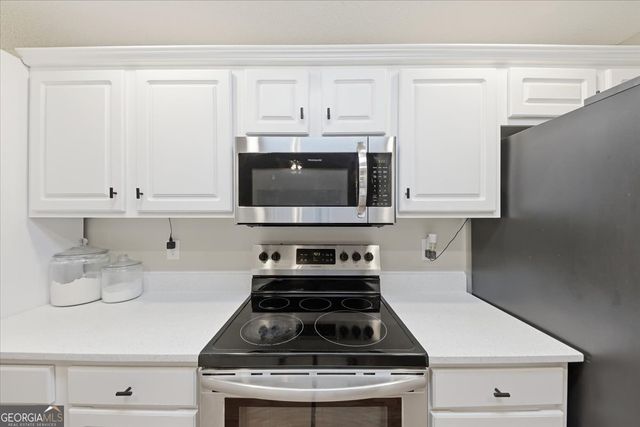 139 Royal Way, Mcdonough, GA 30252