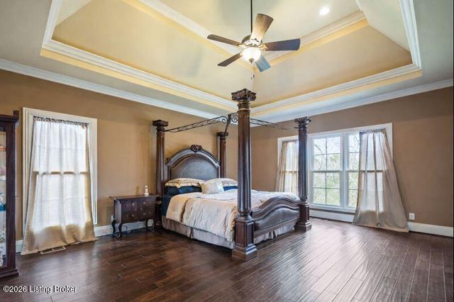 1404 Mulligan Dr, Fisherville, KY 40023