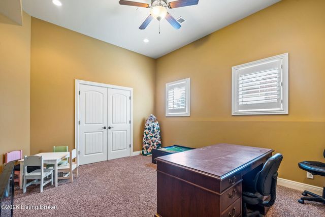 1404 Mulligan Dr, Fisherville, KY 40023