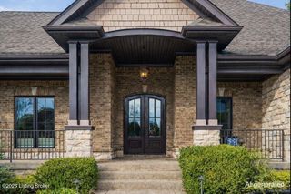 1404 Mulligan Dr, Fisherville, KY 40023