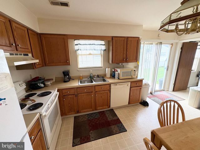 218 TAMMIE DR, Dover, DE 19904