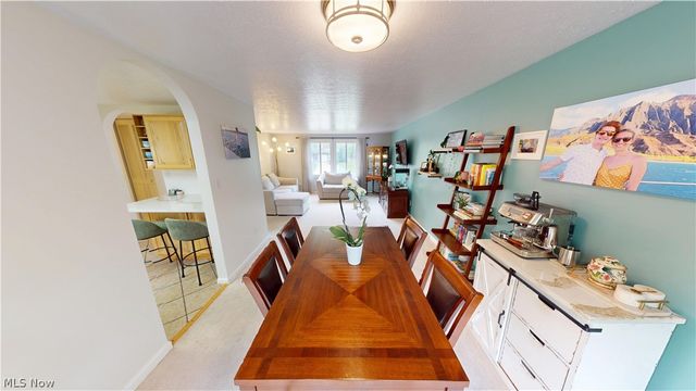 4281 Meadowlark Trail, Stow, OH 44224