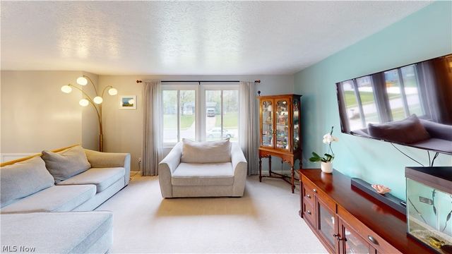 4281 Meadowlark Trail, Stow, OH 44224