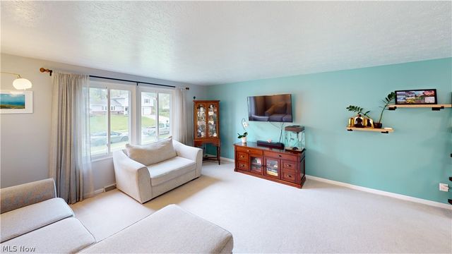 4281 Meadowlark Trail, Stow, OH 44224