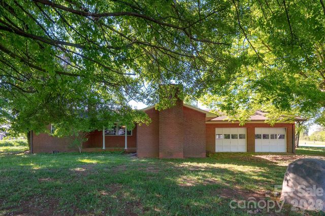 5201 Flay Road, Lincolnton, NC 28092