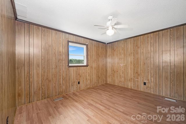 5201 Flay Road, Lincolnton, NC 28092