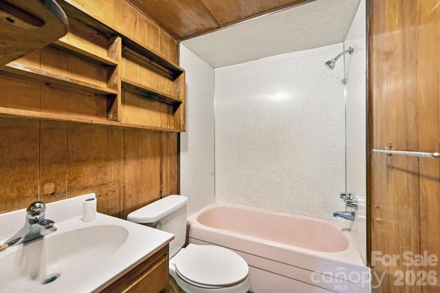 5201 Flay Road, Lincolnton, NC 28092