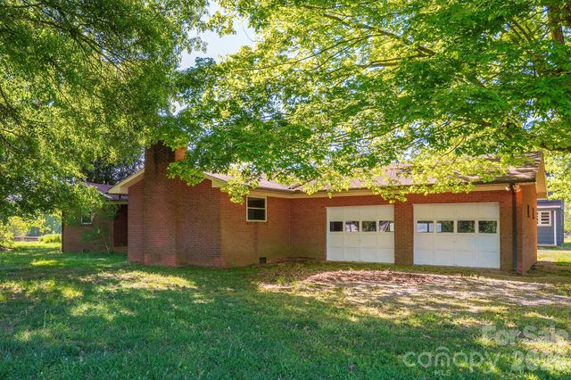 5201 Flay Road, Lincolnton, NC 28092