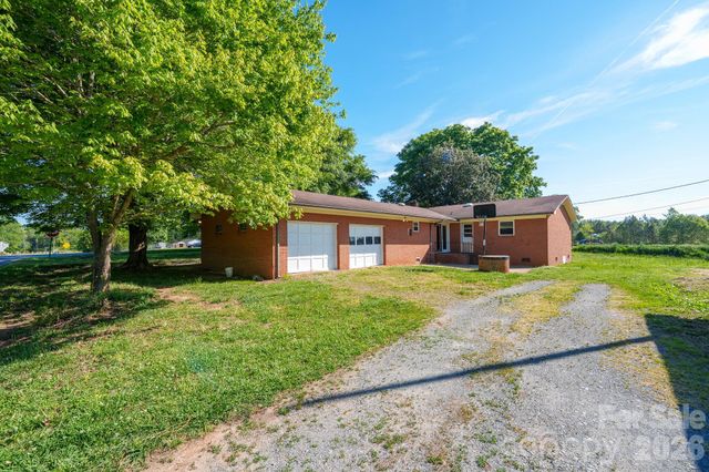 5201 Flay Road, Lincolnton, NC 28092