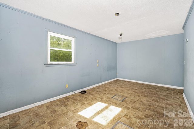 5201 Flay Road, Lincolnton, NC 28092