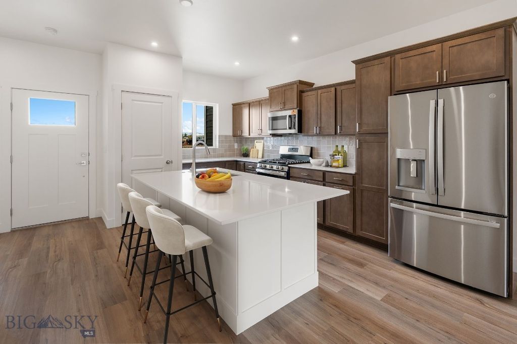 713 Spaniel Lane, Belgrade, MT 59714