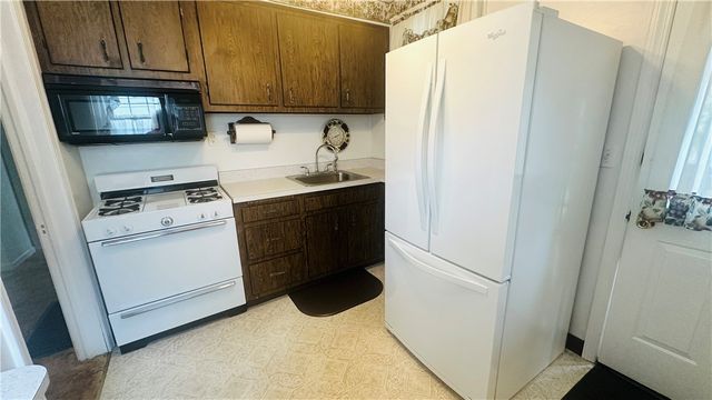 1116 Idaho Ave, Harrison Twp, PA 15065