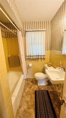 1116 Idaho Ave, Harrison Twp, PA 15065