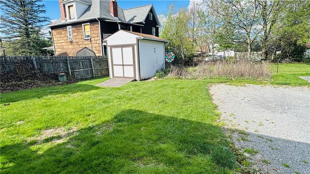 1116 Idaho Ave, Harrison Twp, PA 15065