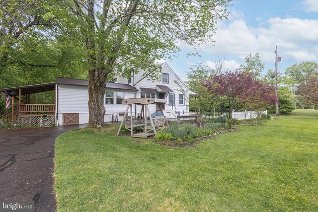 21 HAFLER RD, Sellersville, PA 18960