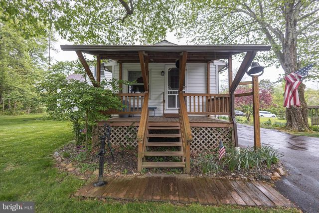 21 HAFLER RD, Sellersville, PA 18960