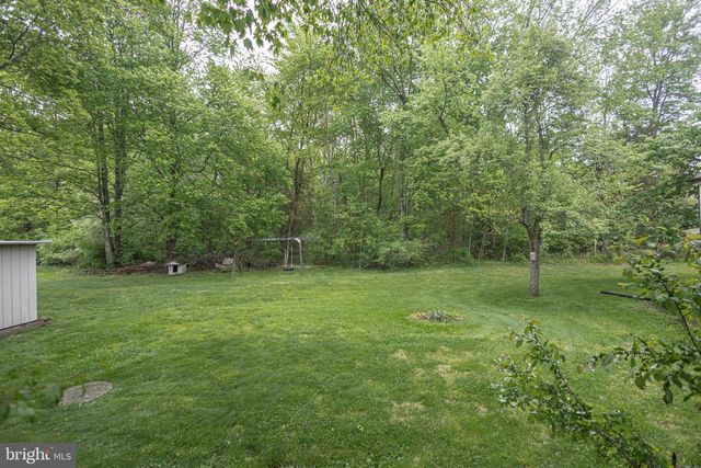 21 HAFLER RD, Sellersville, PA 18960