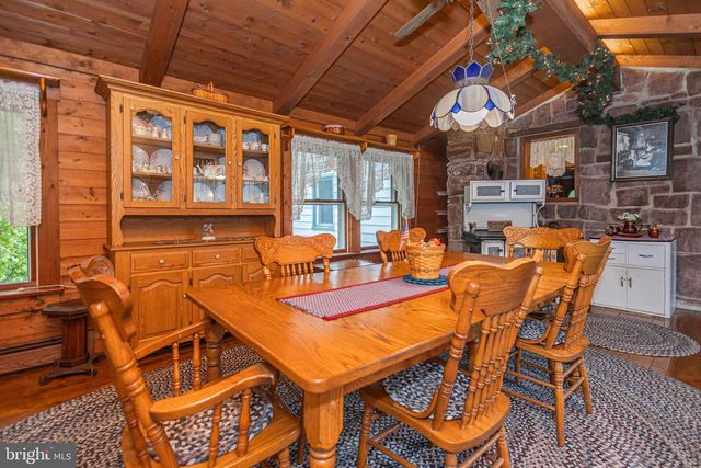 21 HAFLER RD, Sellersville, PA 18960