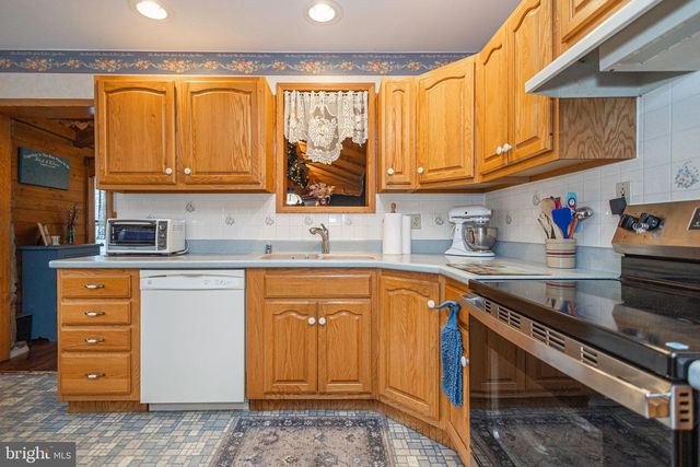 21 HAFLER RD, Sellersville, PA 18960