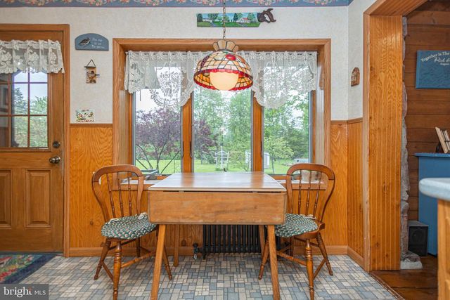 21 HAFLER RD, Sellersville, PA 18960