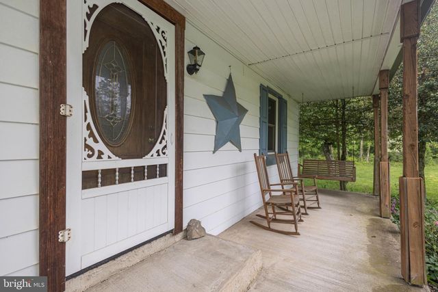 21 HAFLER RD, Sellersville, PA 18960