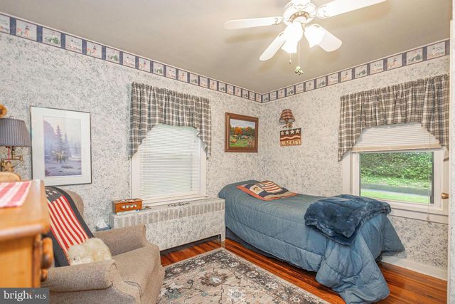 21 HAFLER RD, Sellersville, PA 18960