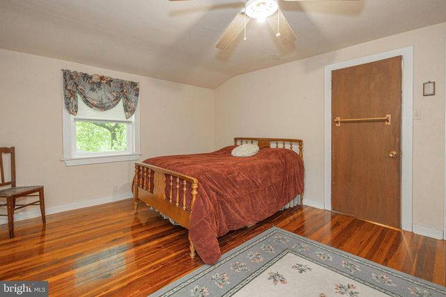 21 HAFLER RD, Sellersville, PA 18960