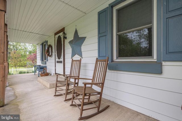 21 HAFLER RD, Sellersville, PA 18960