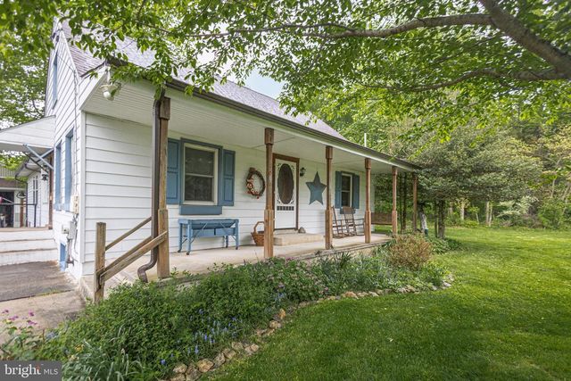 21 HAFLER RD, Sellersville, PA 18960