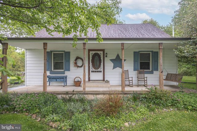 21 HAFLER RD, Sellersville, PA 18960